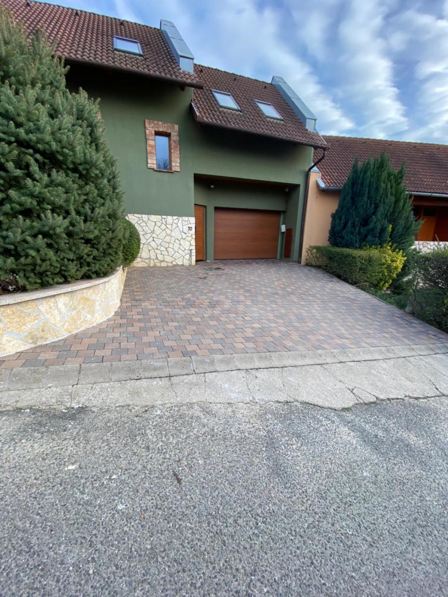 Villa M&D Wellness Kozarmisleny Exterior foto